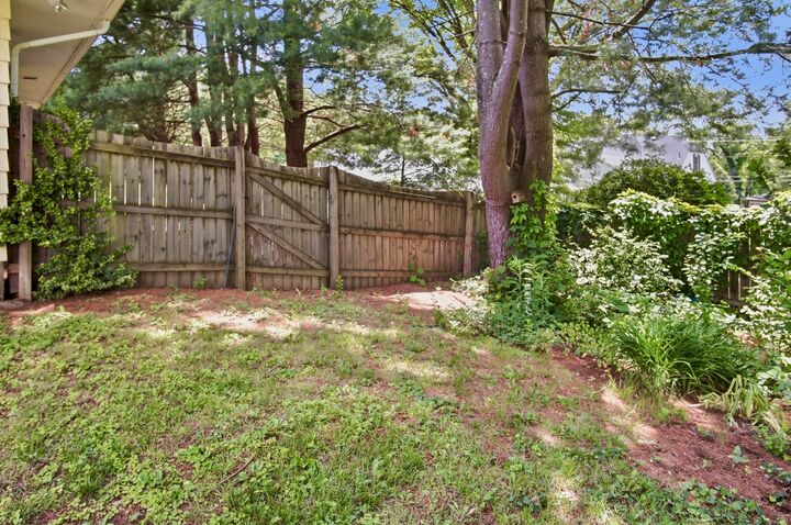 Property Photo: 375 Broadview Avenue OH 43701