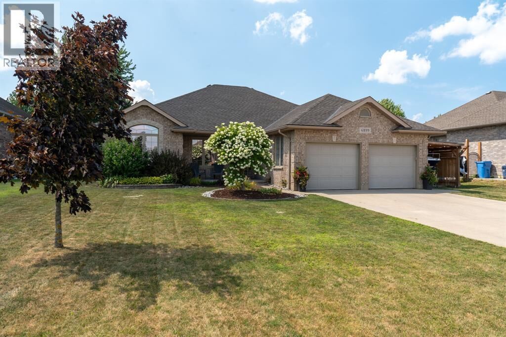 Property Photo:  6899 Elizabeth Way  ON N0N 1E0 