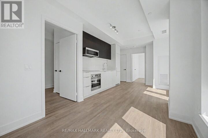 Property Photo:  308 Jarvis Street 1103  ON M5B 0E3 