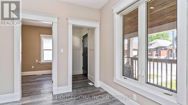 Property Photo:  99 Egerton Street  ON N5Z 2G1 