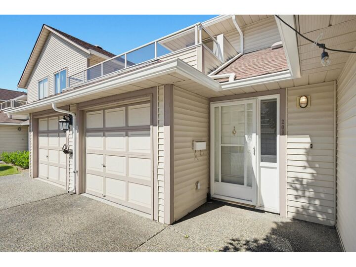 Property Photo:  13725 72A Avenue 209  BC V3W 0S4 