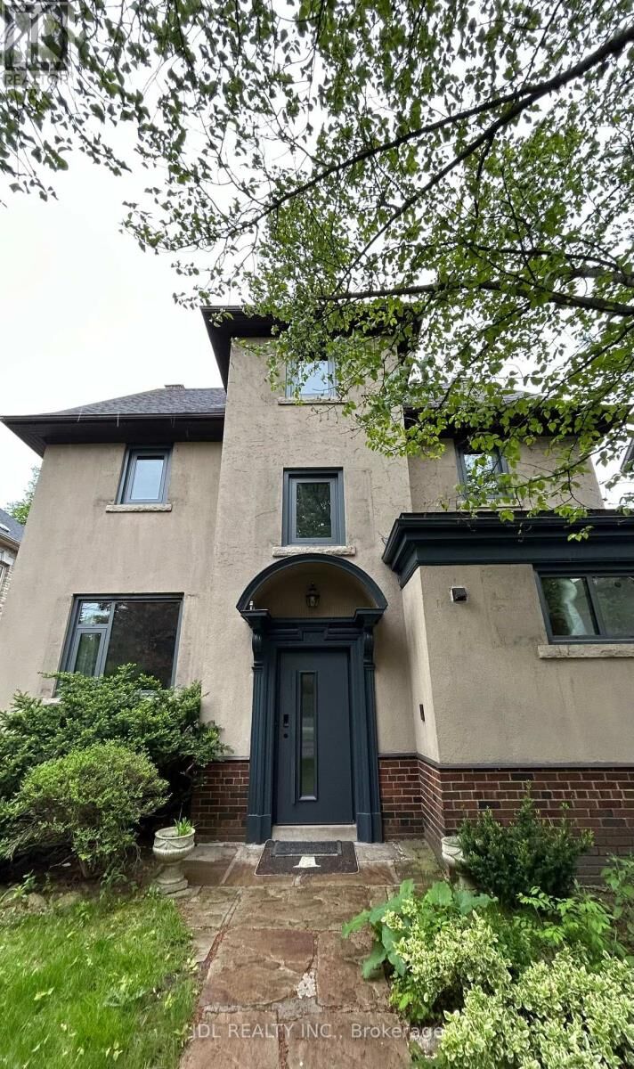 Property Photo:  19 Glengrove Ave E Avenue Bsmt  ON M4N 1E6 