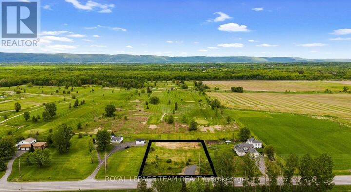 0 Dunrobin Road — photo 1