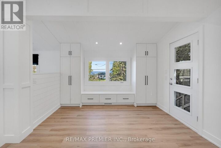 Property Photo:  891 Tiny Beaches Road South  ON L0L 1P0 