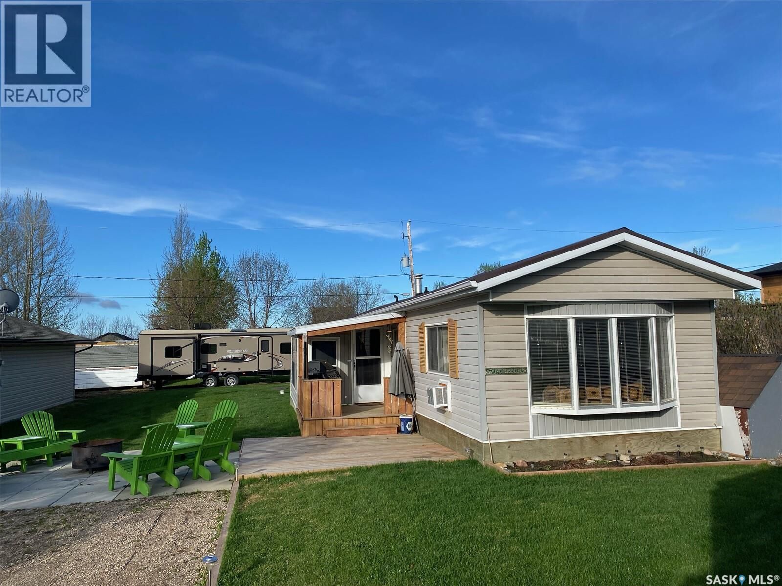 Property Photo:  2 Bronco Drive  SK S0J 0E0 