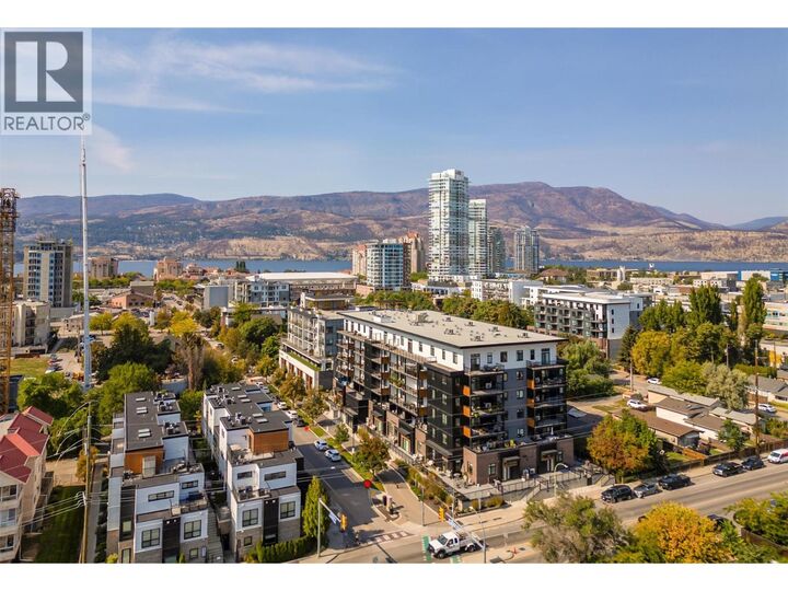 Property Photo:  660 Cawston Avenue North 106  BC V1Y 9M1 