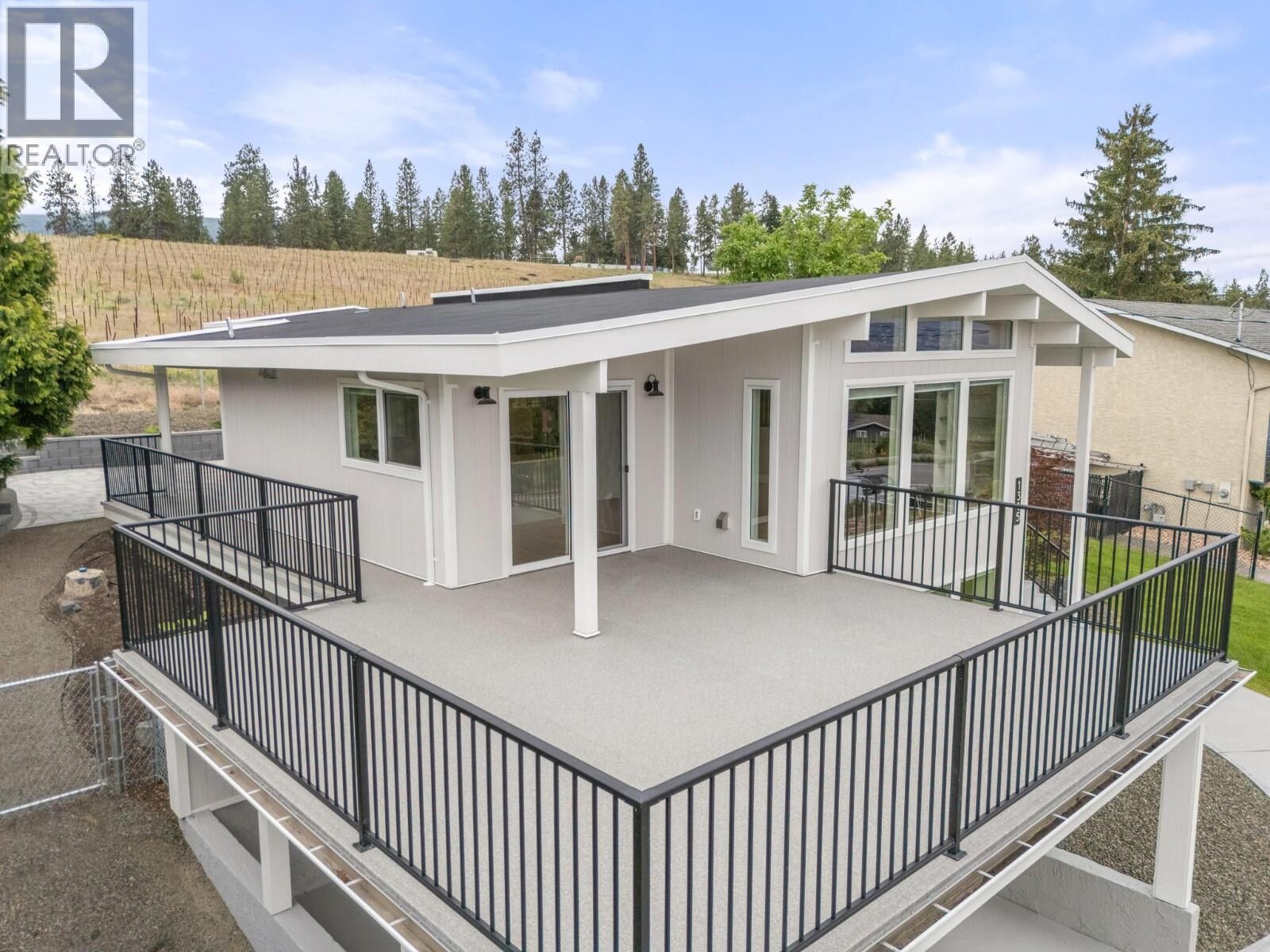 Property Photo: 1315 Dehart Road BC V1W 4N3