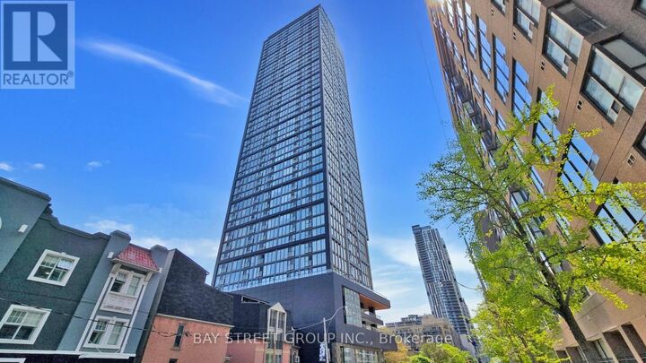 Property Photo:  319 Jarvis Street 2317  ON M5B 0C8 