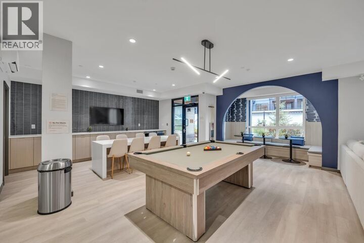 Property Photo:  629 Cottonwood Avenue 304  BC V3J 0S5 