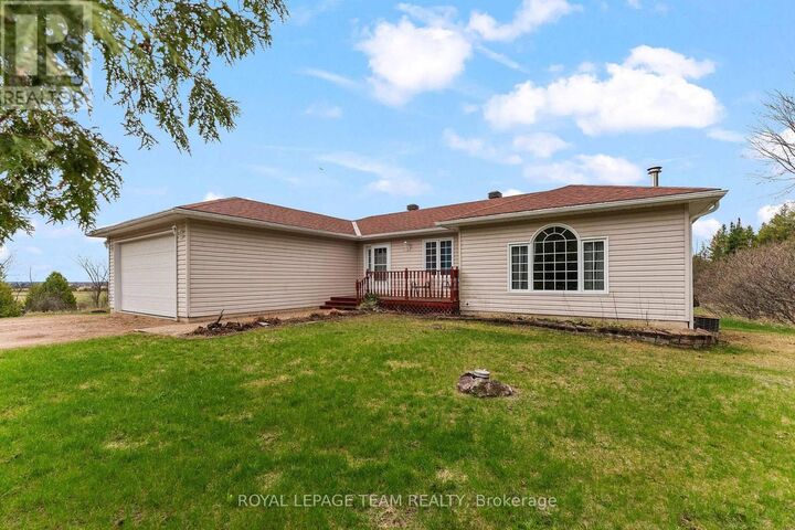 Property Photo:  434 Stafford 2nd Line  ON K0J 1K0 