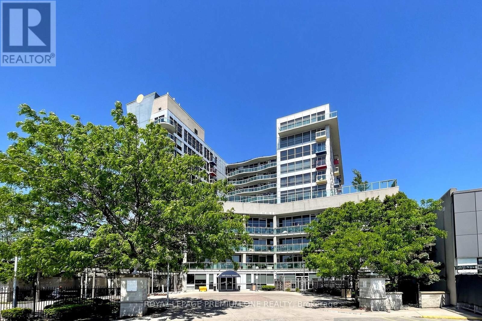 Property Photo:  1600 Keele Street 913  ON M5H 5T5 