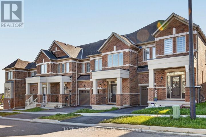 Property Photo:  2920 Hawkridge Lane  ON L1X 0P5 