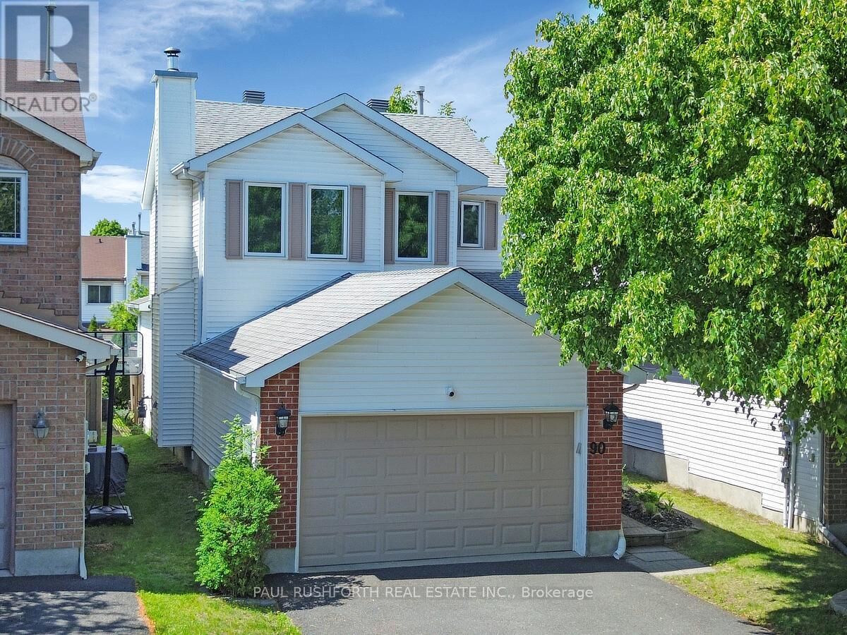 Property Photo:  90 Acklam Terrace  ON K2K 2J1 