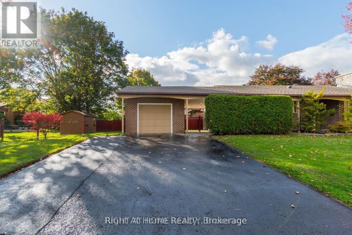 Property Photo:  899 Florell Drive  ON L1H 6W3 