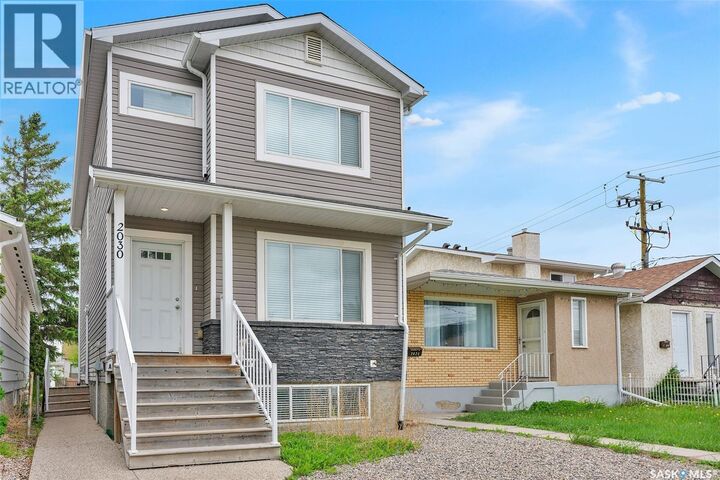 Property Photo:  2030 Francis Street  SK S4N 2P1 
