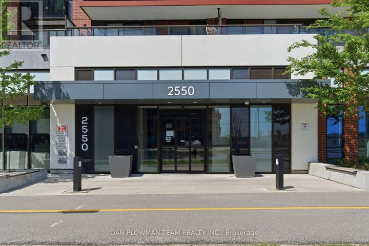 Property Photo:  2550 Simcoe Street North 515  ON L1L 0R5 