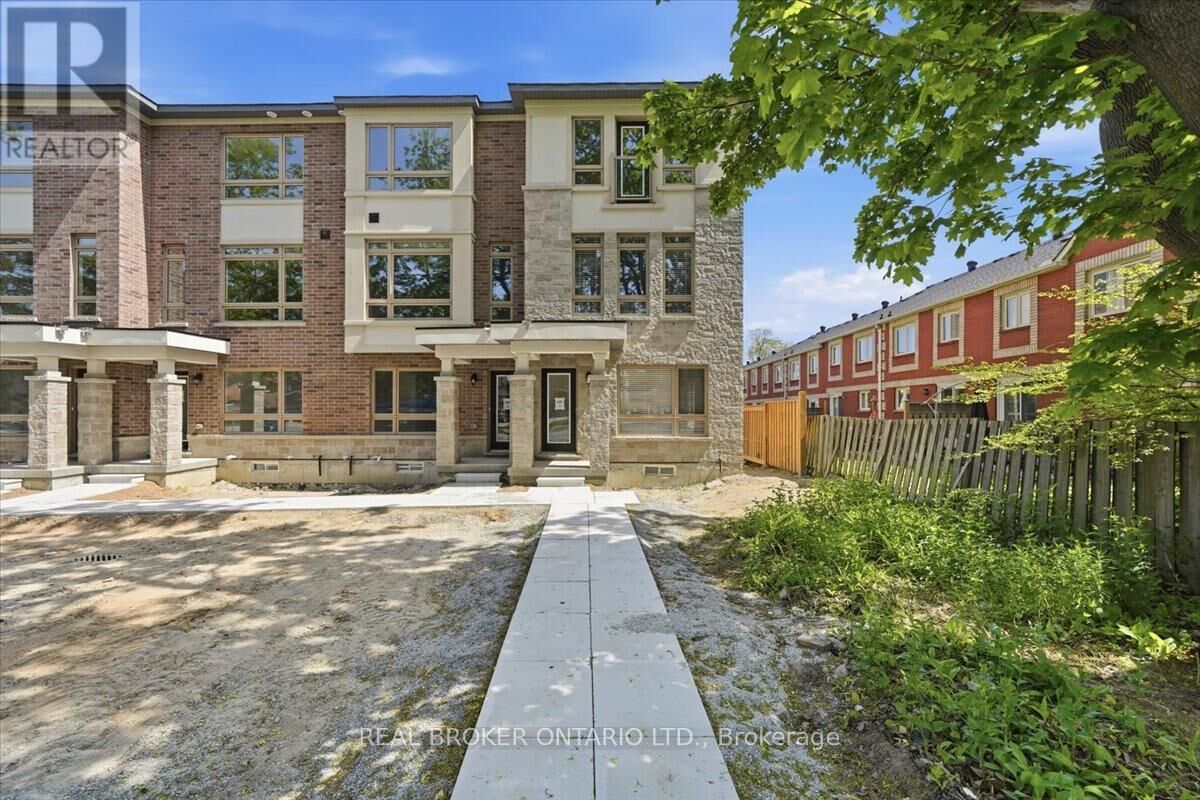 Property Photo:  6175 Kingston Road  ON M1C 1K8 