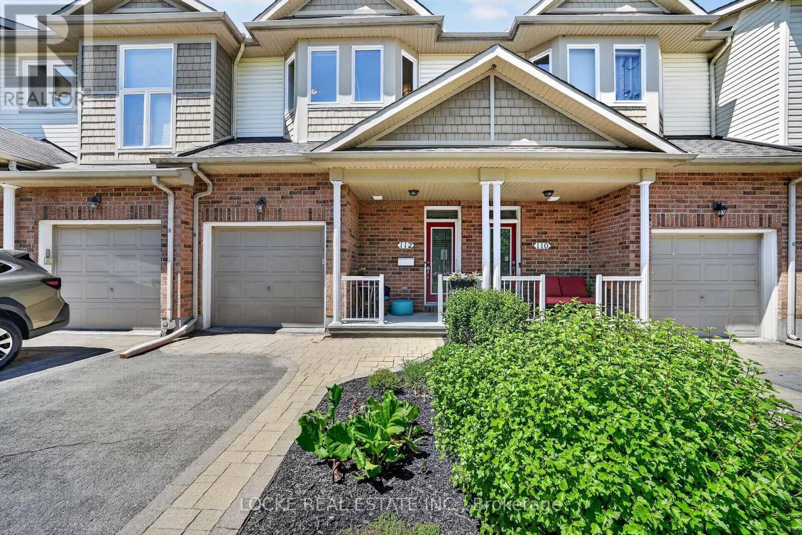 Property Photo:  112 Parkrose Private  ON K4A 0N8 