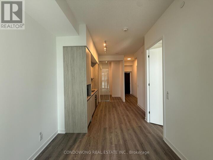 Property Photo:  180 Front Street East 2509  ON M5A 0A9 