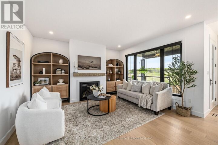 Photo de la propriété: 2190 Linkway Boulevard ON N6K 0K8