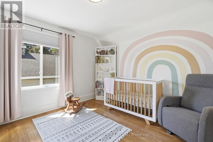 Property Photo:  239 Foster Avenue  ON K8N 3R4 