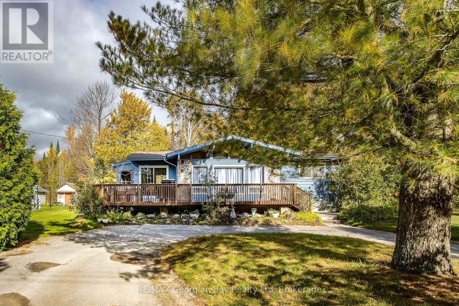 Property Photo:  69 Albert Avenue  ON L0L 2J0 
