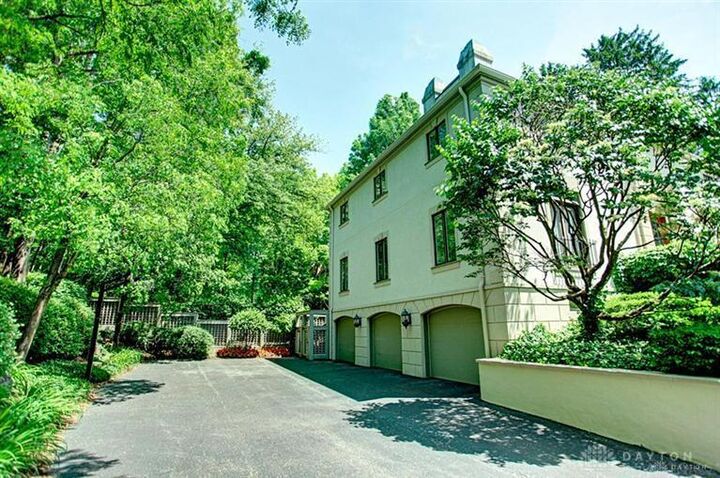 Property Photo:  6460 Kings Grant  OH 45459 