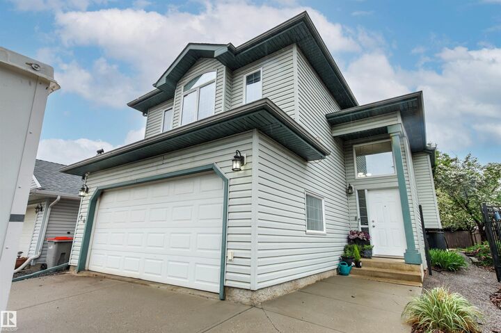 Photo de la propriété:  24 Egerland Place  AB T7Z 2W5 