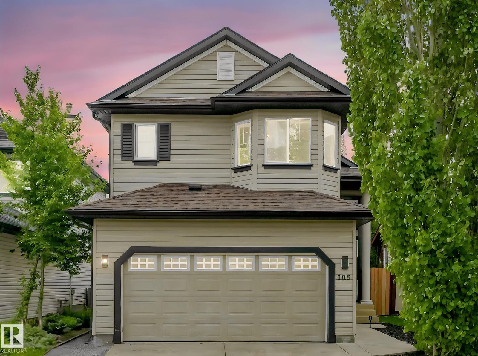 Property Photo:  105 Rue Moreau  AB T4X 1T1 