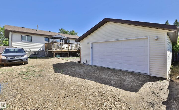 Photo de la propriété:  229 Parkview Drive  AB T9A 3J9 