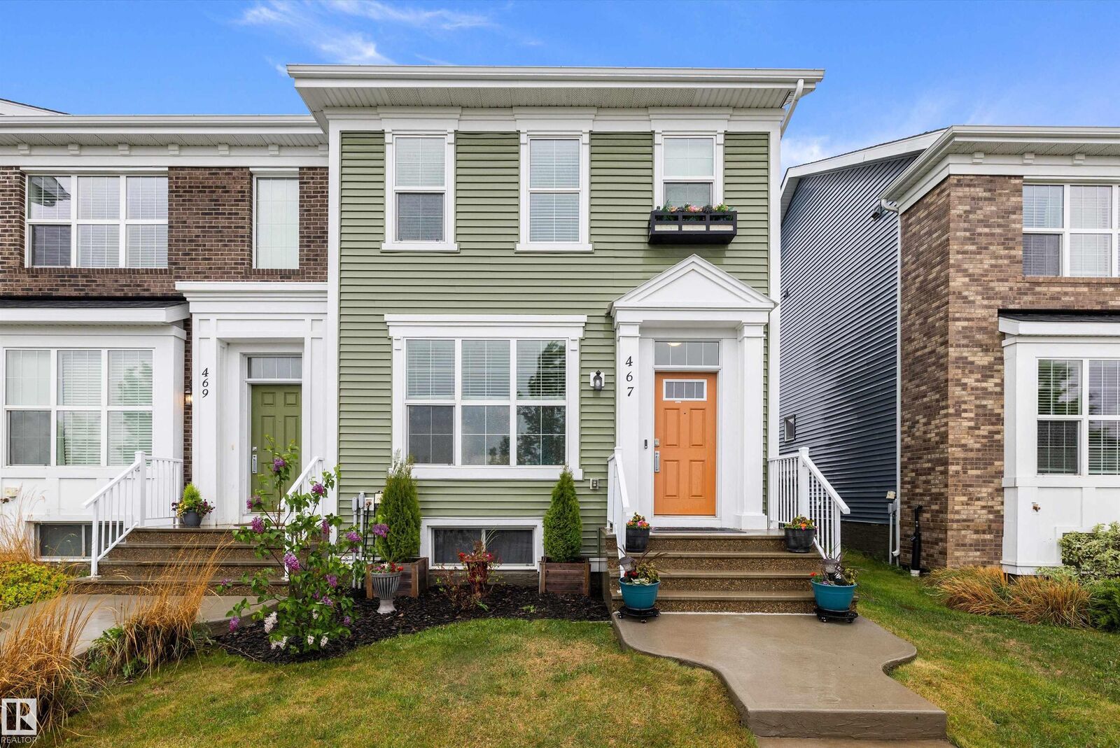 Property Photo: 467 Sheppard Boulevard AB T9E 0T3
