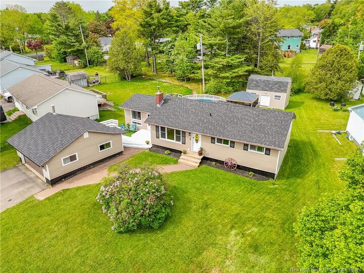 Property Photo:  281 Canterbury Drive  NB E3B 4M2 