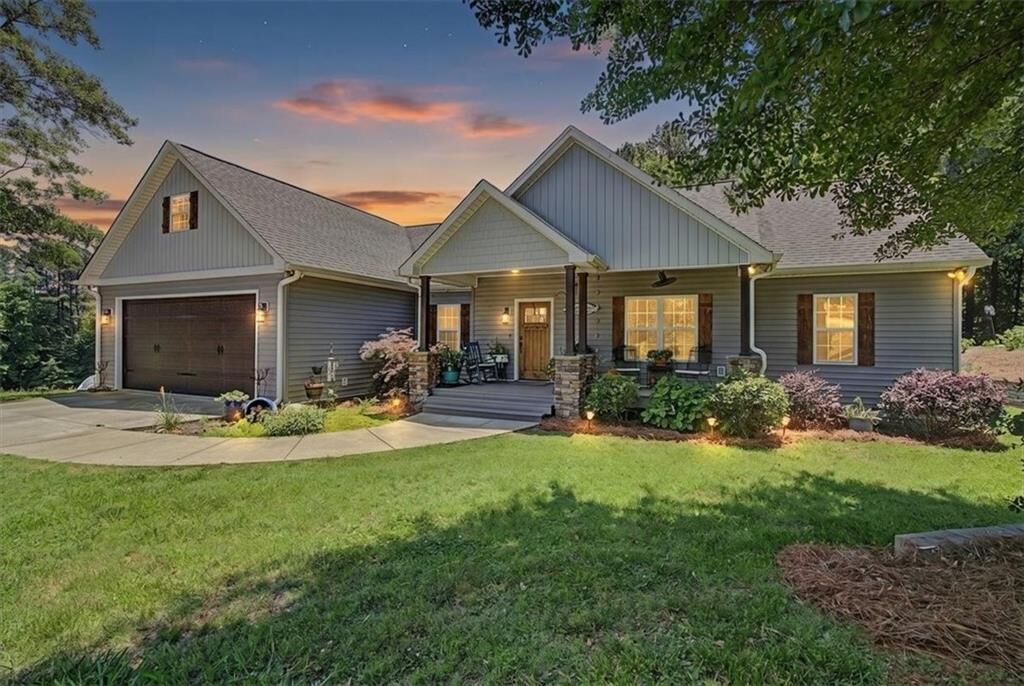 Property Photo: 111 Graham Road GA 30132