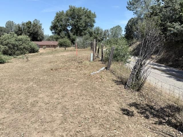 Property Photo:  58292 Road 225  CA 93643 