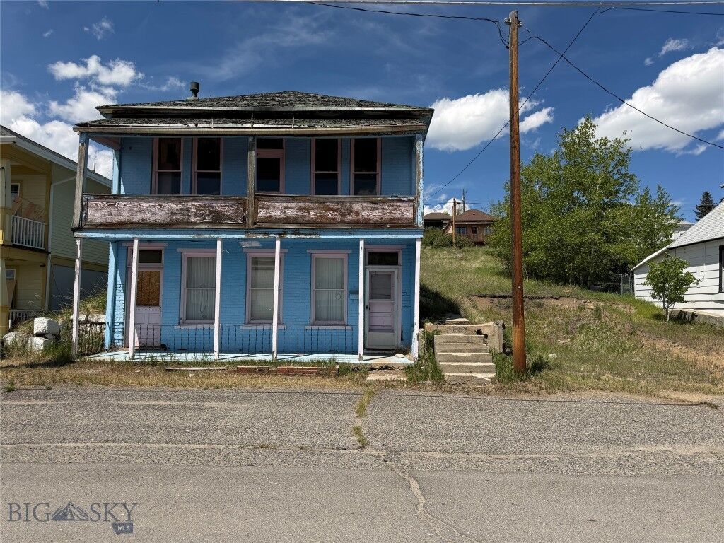 Property Photo:  19 E Center Street  MT 59701 