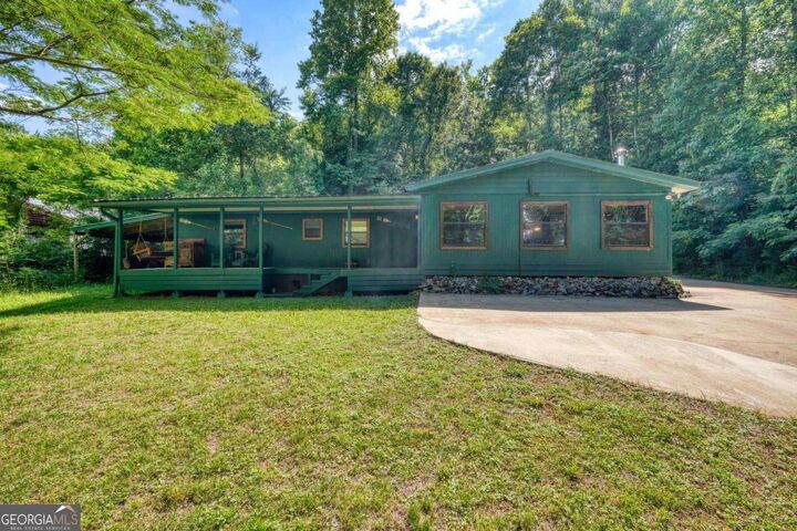 Property Photo:  521 Sunnyside Road  GA 30546 