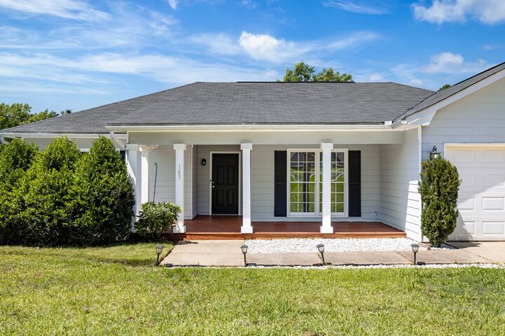 Property Photo:  187 Mountain View Road  GA 31811 