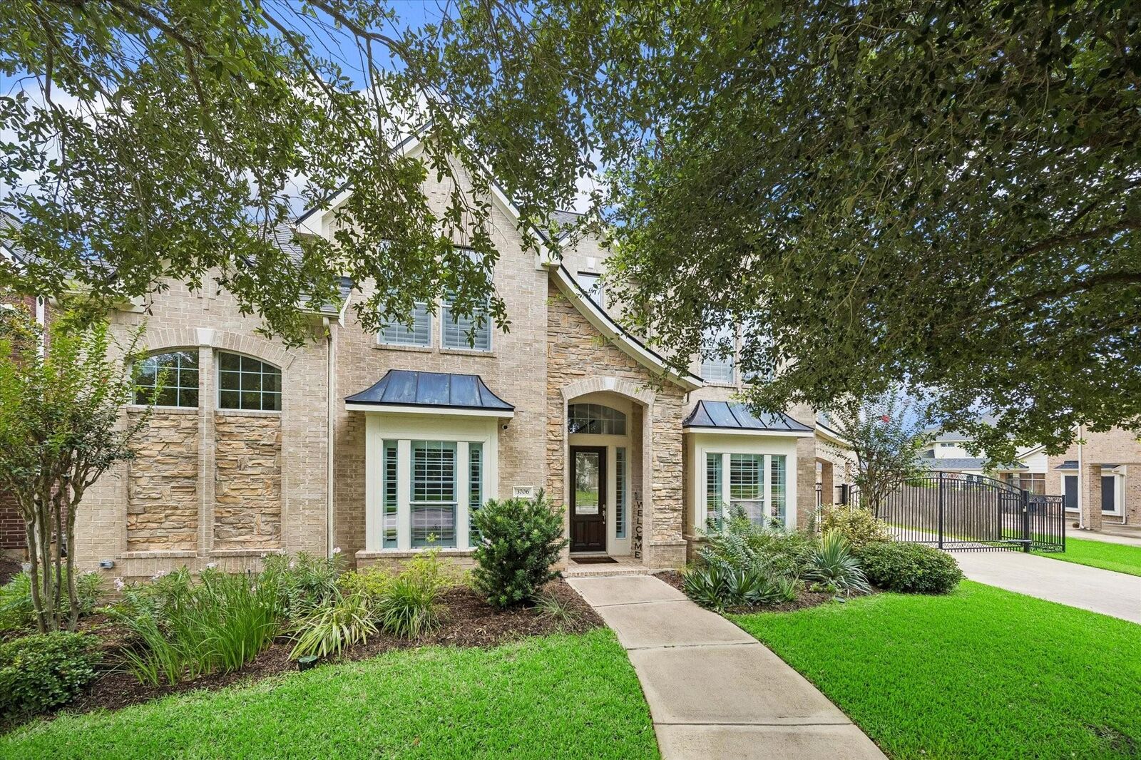 Property Photo: 3706 Gable Grove Lane TX 77494