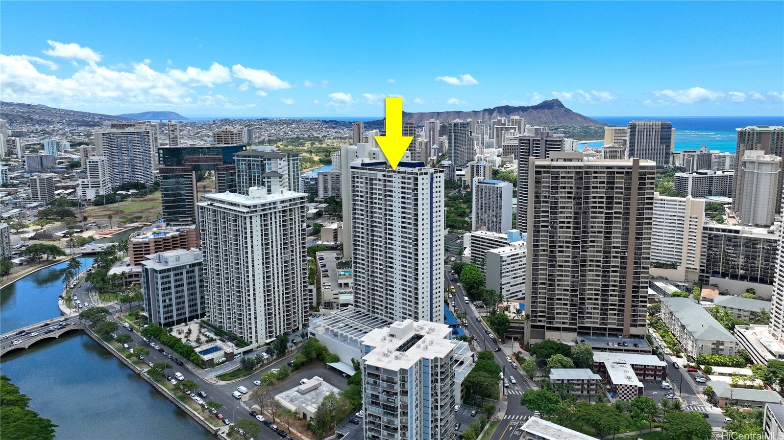 Property Photo: 400 Hobron Lane 2305 HI 96815