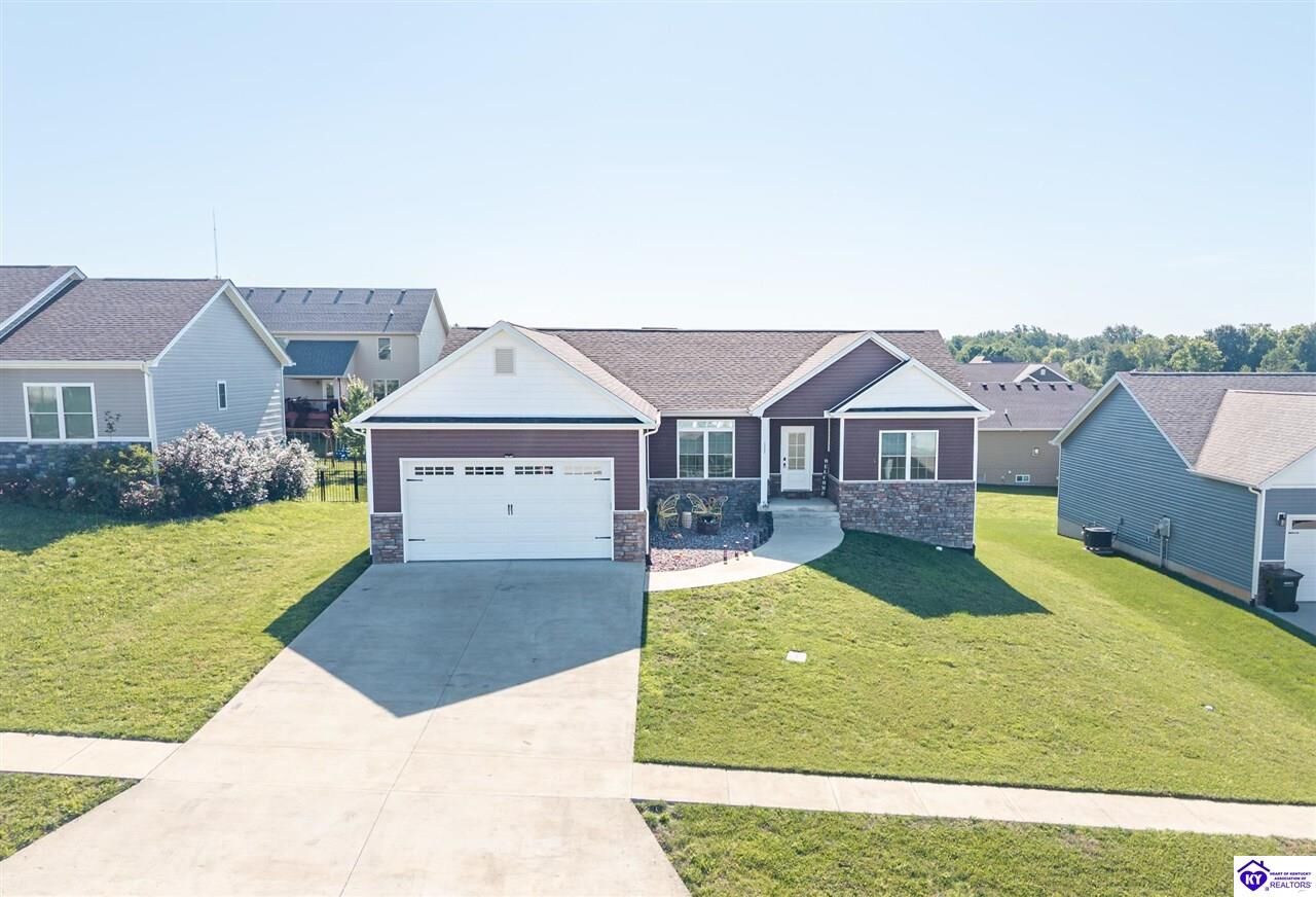 Property Photo:  111 Sunday Silence Court  KY 42701 
