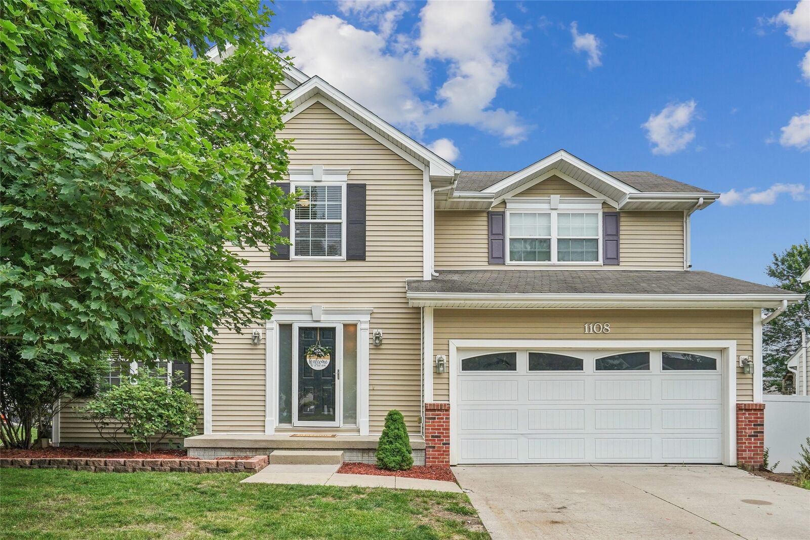 Property Photo: 1108 N 9th Street IA 50125