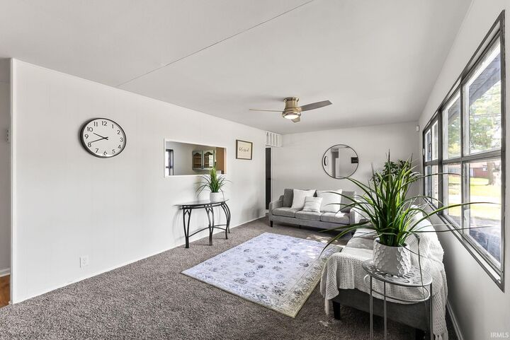 Property Photo: 1194 Braeburn Drive IN 46774-2616