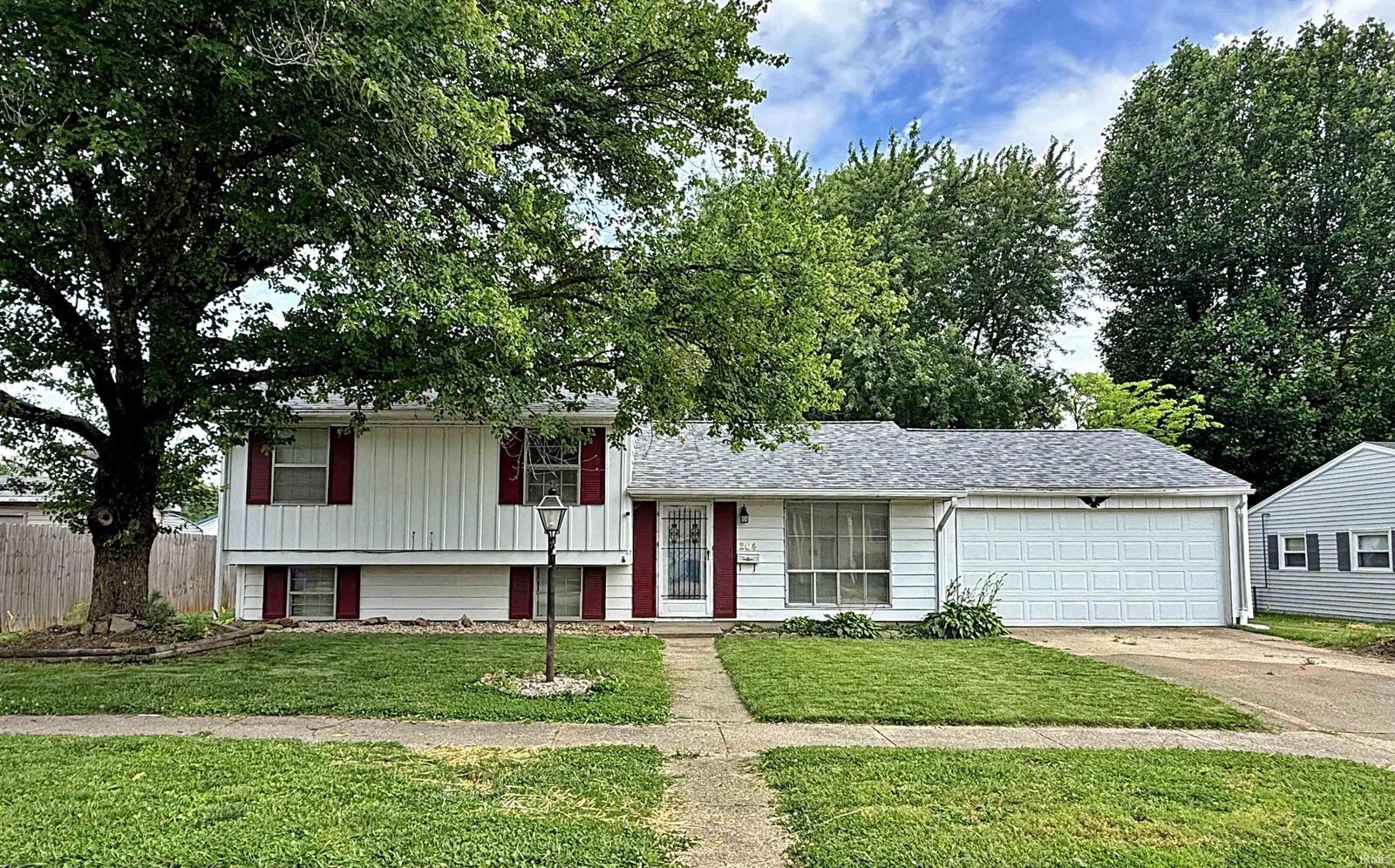 Property Photo:  204 S 21st Street  IN 47591 