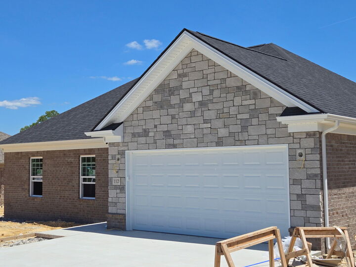 Property Photo: 112 Canter Drive KY 40744