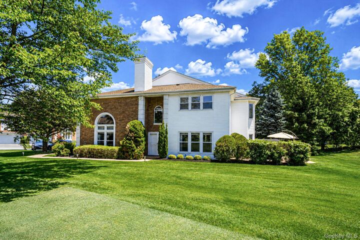 Property Photo: 86 Hamlet Drive NY 11725
