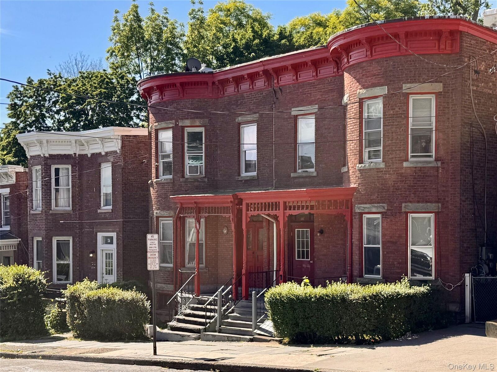 Property Photo:  51 Benkard Avenue  NY 12550 