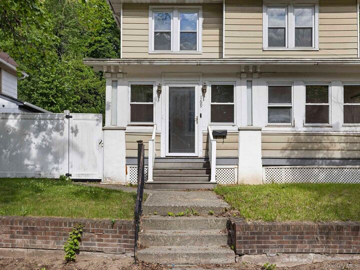 Property Photo:  169 E Chester Street  NY 12401 