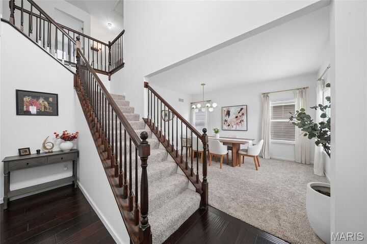Property Photo:  1932 Maryland Oaks Circle  MO 63146 