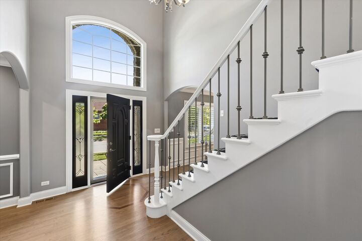 Property Photo: 773 S Fairfield Avenue IL 60126