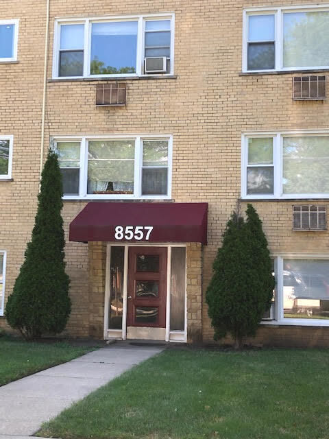 Property Photo: 8557 Niles Center Road 5 IL 60077